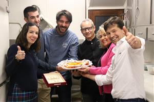 Amaguen deu joies d’or als tortells de Reis de cinc pastisseries de Vilafranca del Penedès