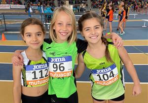 Atletes del Dinami-k Club Atletisme Vilanova a la 1a edició de la Copa de Promoció Femenina