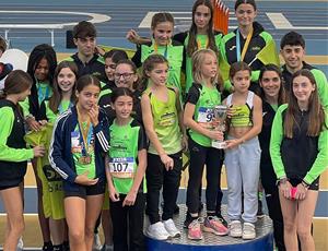 Atletes del Dinami-k Club Atletisme Vilanova a la 1a edició de la Copa de Promoció Femenina