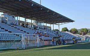 Camp dels Alumnes Obrers. Eix