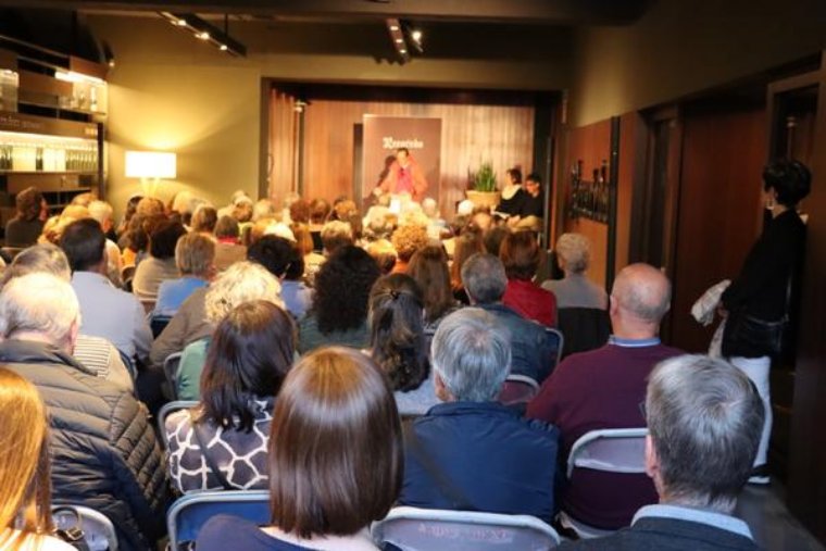 Comença la 16a edició del Festival Poesia a les Caves de Sant Sadurní d'Anoia. Ajt Sant Sadurní d'Anoia