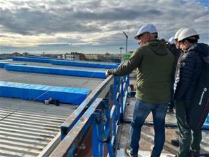 Comença la reparació de les filtracions d'aigua a la teulada i la façana del CEM Isaac Gálvez. Ajuntament de Vilanova