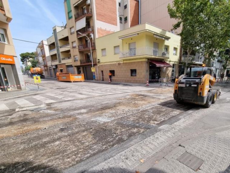 Comença l'asfaltatge de carrers a Vilanova amb una inversió de 225.000 €. Ajuntament de Vilanova