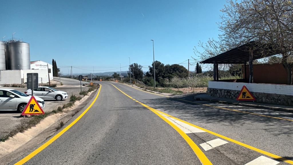 Comencen les obres de la carretera TV-2043 d'Albinyana que inclourà un vial per a vianants i ciclistes. ACN