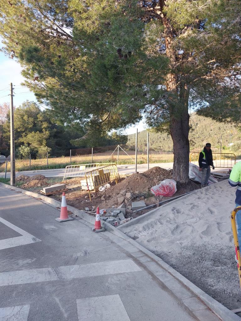 Comencen les obres de millora de la carretera que uneix Canyelles amb Daltmar. Ajuntament de Canyelles