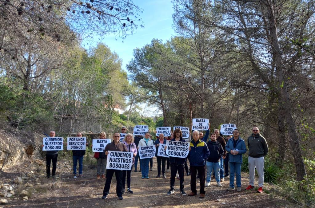 Concentració dels veïns de Mas Trader II. Eix