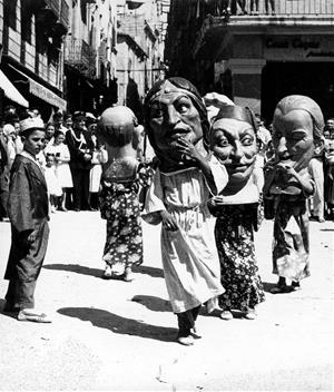 Crida a testimonis per recuperar la història del Ball de Nans de Vilafranca del Penedès d'abans de 1980. Ajuntament de Vilafranca