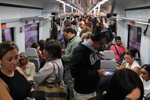 Cubelles i Cunit critiquen el servei “deastrós” a l’R2 Sud per l’acumulació d’incidències i la falta de places. ACN