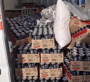 Detingut a Vilafranca per robar prop de 5.000 llaunes de cervesa d'un camió . Mossos d'Esquadra