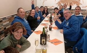 Dinar de germanor del Club Petanca Vilanova i la Geltrú. Eix