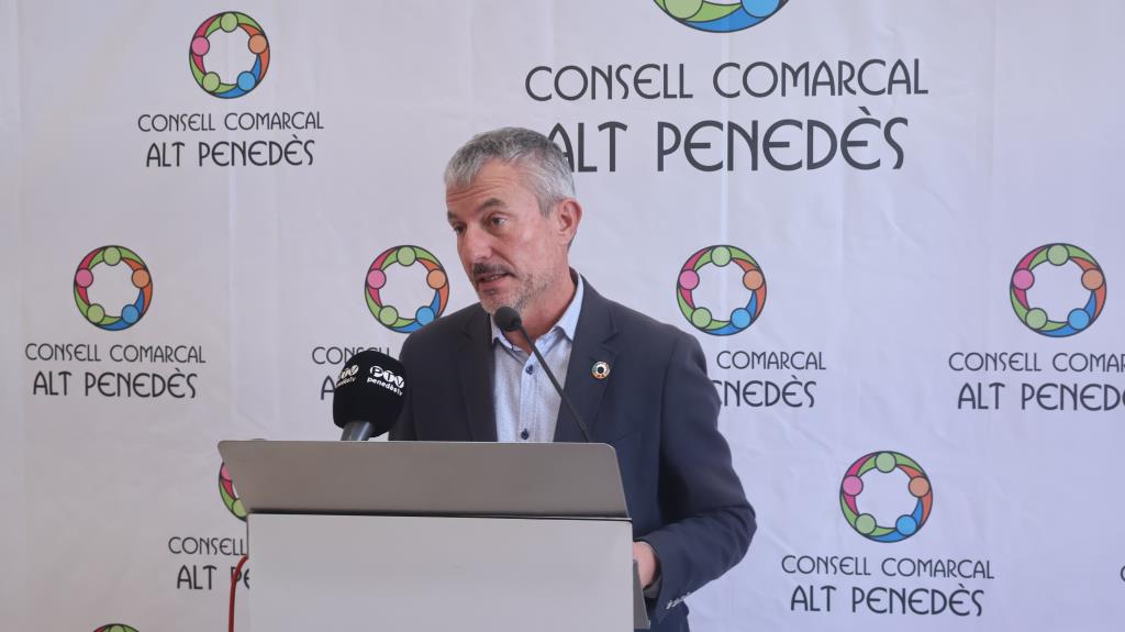 El Consell Comarcal de l’Alt Penedès celebra la retirada del projecte de la MAT. CC Alt Penedès