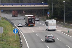 El Consell Comarcal de l’Alt Penedès reclama fer el quart carril a l’AP-7 després que ERC demani aturar el projecte