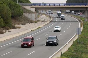 El Consell Comarcal de l’Alt Penedès reclama fer el quart carril a l’AP-7 després que ERC demani aturar el projecte