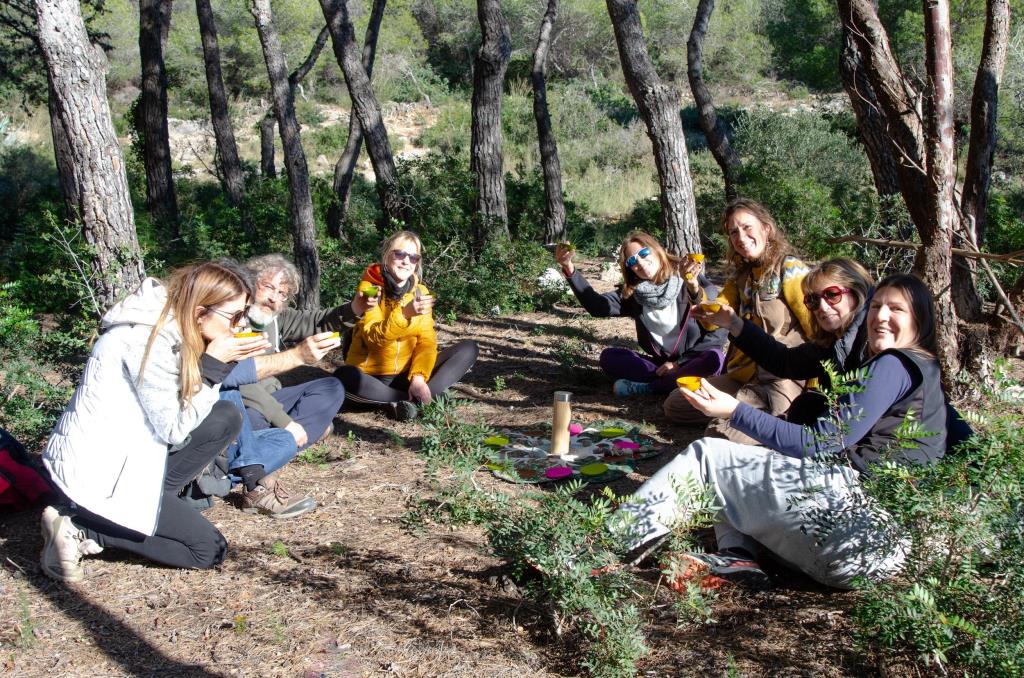 Els banys de bosc de Sant Pere de Ribes tanquen l’any amb 5 sessions i 85 persones participants. Ajt Sant Pere de Ribes