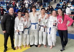 Els judoques de l'Escola de Judo Vilafranca - Vilanova. Eix