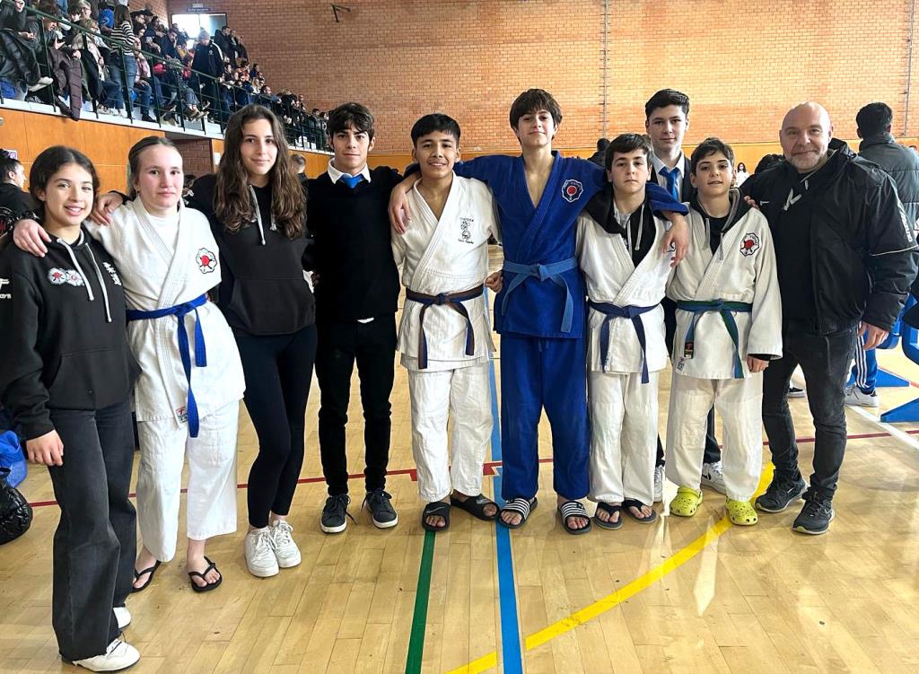 Els judoques de l'Escola de Judo Vilafranca - Vilanova. Eix