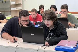 Igualada impulsa un curs de programació per a persones amb TEA 