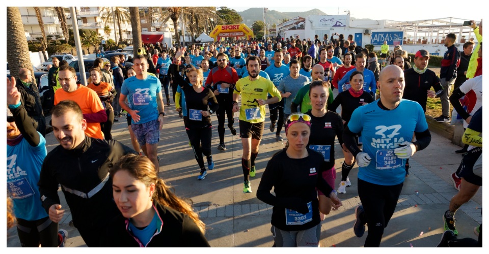 Imatge d'arxiu de la Mitja Marató de Sitges. Eix