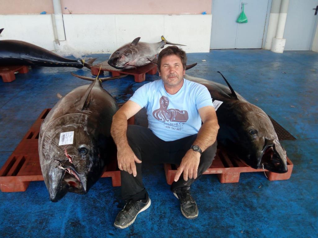 Joan Ruiz Domènech ha rebut la Medalla de la Pesca Catalana per la seva tasca exemplar al servei de la Confraria de Pescadors de Vilanova i la Geltrú.