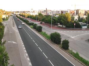 La C-31 s’asfaltarà de nou, en dues fases, entre la Creu Roja i el límit amb Cunit. Ajuntament de Calafell