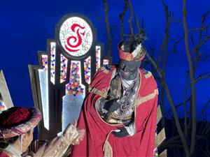 La festa dels Reis d'Igualada recupera pel seu 130è aniversari les figures històriques del nunci i els heralds. ACN