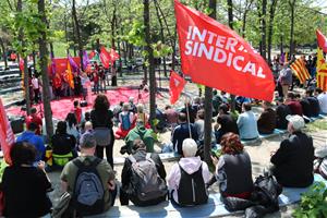 La Intersindical reclama reduir la jornada laboral a 32 hores pel Primer de Maig: 