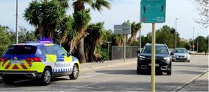 La policia de Calafell demana vigilar les escombraries per evitar la proliferació de senglars al municipi. Ajuntament de Calafell