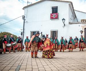 La recuperació del Drac Vell i del Ball de Diables en la seva versió més antiga, projectes guanyadors dels pressupostos participatius. Ajt Sant Pere d