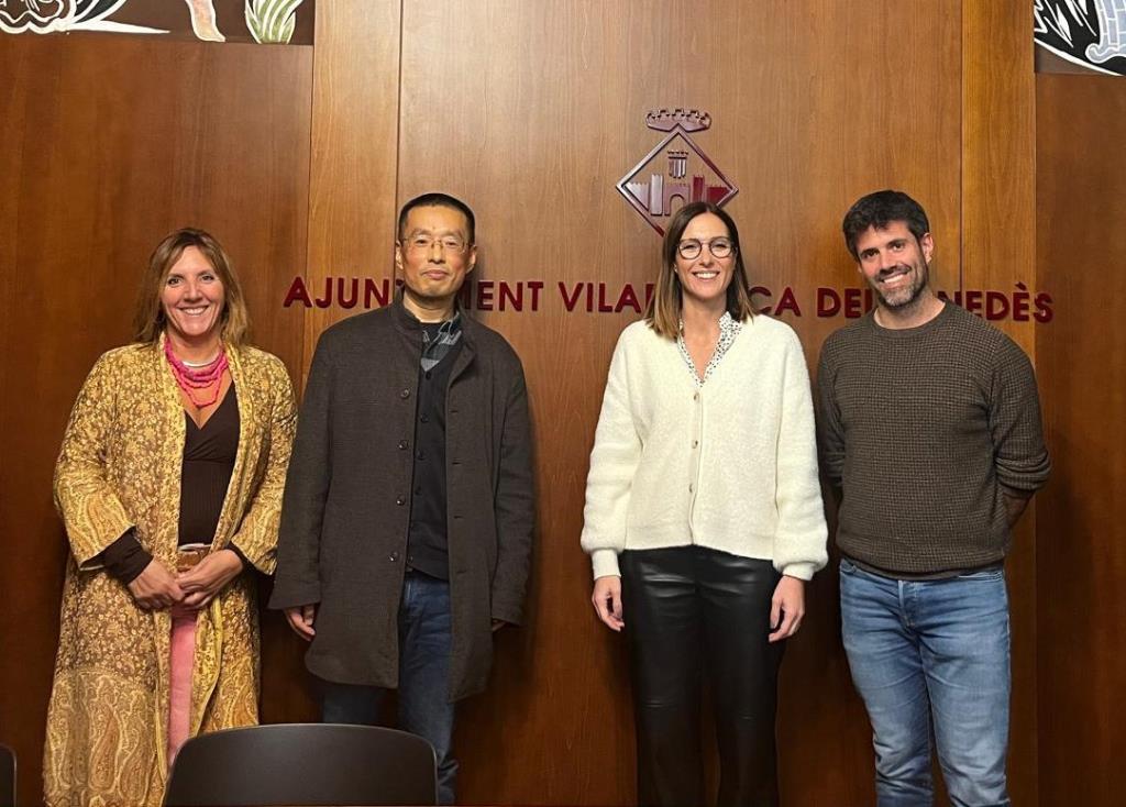 La reunió van tractar diverses línies estratègiques de col·laboració, com la formació en l'àmbit turístic, enoturístic i esportiu. Ajuntament de Vilaf