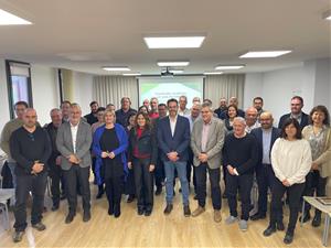 La vicepresidenta del Govern, Laura Vilagrà Pons, ha participat en una trobada amb les alcaldies rurals de les vegueries de Barcelona i del Penedès . 