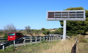 L'AP-7 estrena la limitació de la velocitat a 100 km/h a l'àrea de Subirats en les operacions retorn. ACN