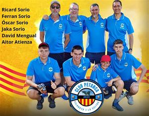 L'equip del Club Petanca Vilanova i la Geltrú . Eix