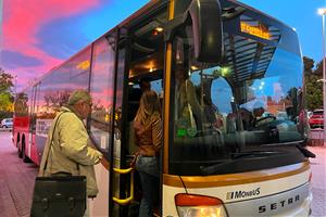 L'estació d'autobusos de Vilafranca desbordada per la demanda d’usuaris de la xarxa de bus