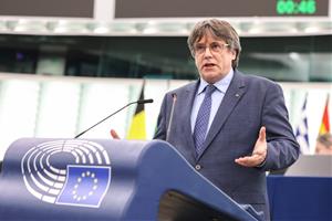 L'eurodiputat de Junts i expresident de la Generalitat, Carles Puigdemont, durant la intervenció en el debat amb Sánchez a Estrasburg . ACN