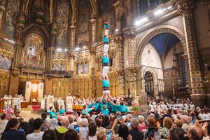 Montserrat estrena una sardana de Serracant i celebra una missa solemne per continuar amb la commemoració del mil·lenari. ACN