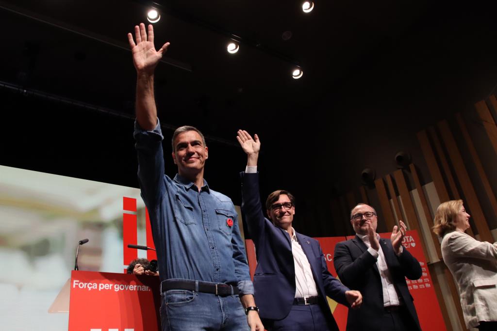 Pedro Sánchez demana concentrar el vot en Illa per 