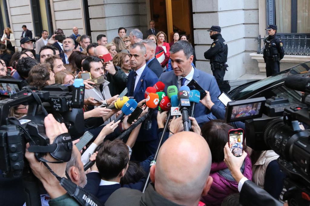 Pedro Sánchez oferint declaracions al Congrés dels Diputats. ACN / Roger Pi de Cabanyes