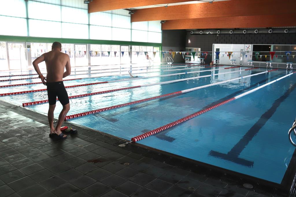 Piscines privades, d’hotels i balnearis no es podran reomplir en emergència però es permetran les esportives. ACN