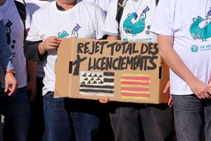 Prop de 60 treballadors de GE Vernova es manifesten a Sitges per exigir una reducció de l’ERO