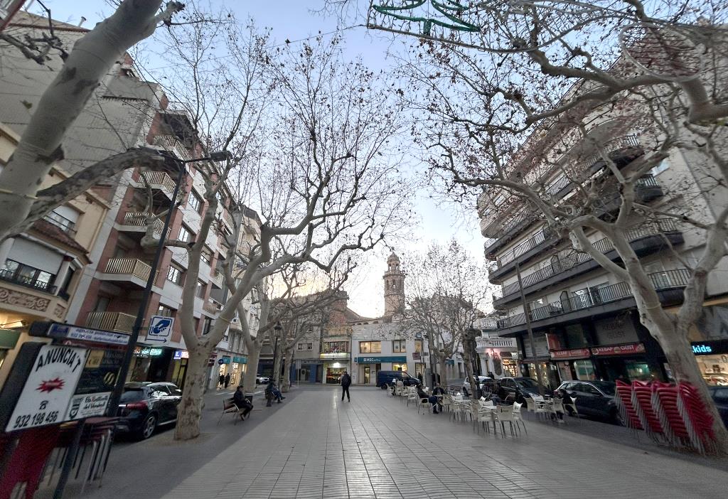 Rambla del Vendrell. Eix