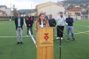 Sant Martí Sarroca inaugura la nova gespa del camp de futbol, dedicat a Josep Maria Farré