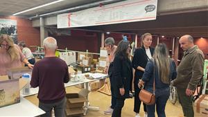 Sant Pere de Ribes envia 5 furgonetes carregades de material i productes a Picanya