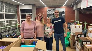 Sant Pere de Ribes envia 5 furgonetes carregades de material i productes a Picanya