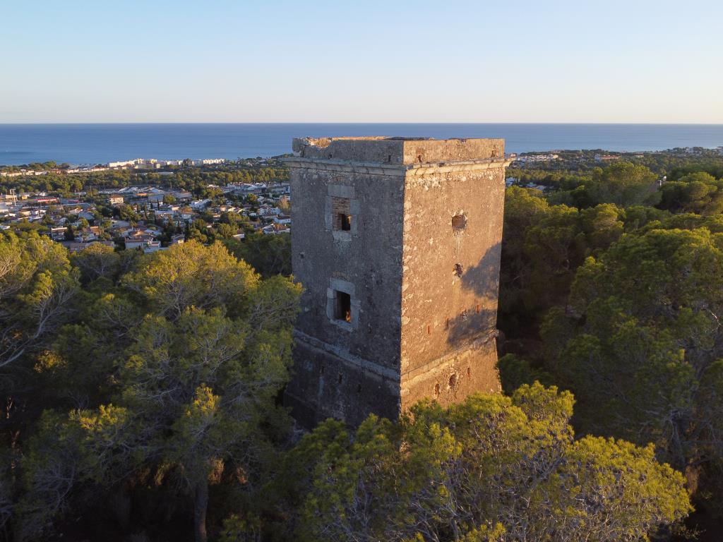 Torre del Telègraf. Eix