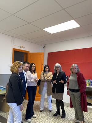 Torrelavit inaugura una escola totalment renovada amb la visita de la consellera d'Educació