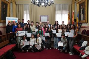Un projecte apropa els joves de Vilanova i la Geltrú als cetacis del seu entorn més proper