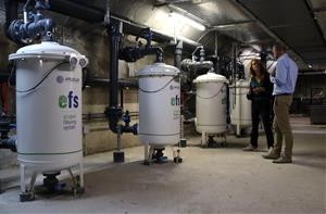 Una empresa de l'Anoia crea un sistema de depuració de piscines que permet estalviar un 70% d'aigua. ACN