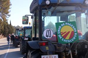 Unió de Pagesos es mobilitza a Sant Sadurní d’Anoia per exigir la modificació de la llei de la cadena alimentària