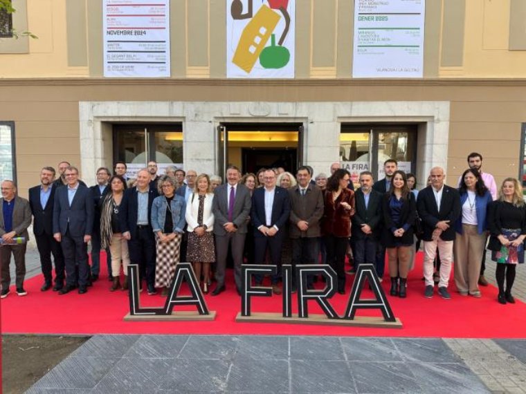 Vilanova inaugura una Fira de Novembre que aposta per la reindustrialització i l'economia blava. Ajuntament de Vilanova