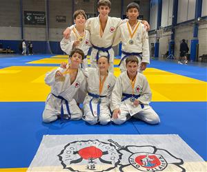 2 ors, 5 plates un bronze i un cinquè lloc per l'Escola de Judo Vilafranca-Vilanova. Eix